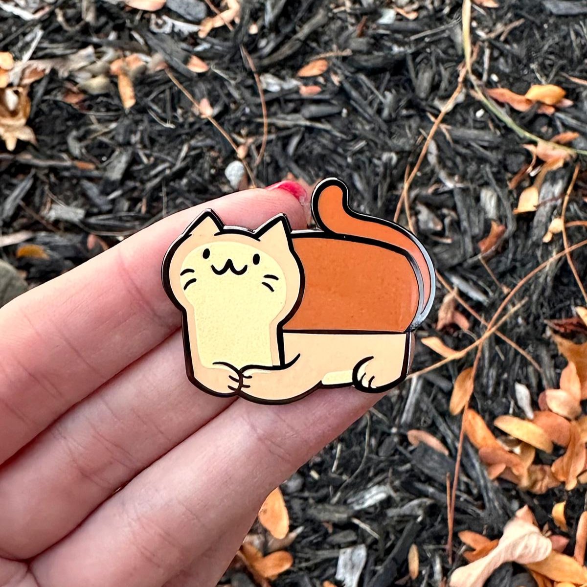 Bread Loaf Cat Enamel Pin