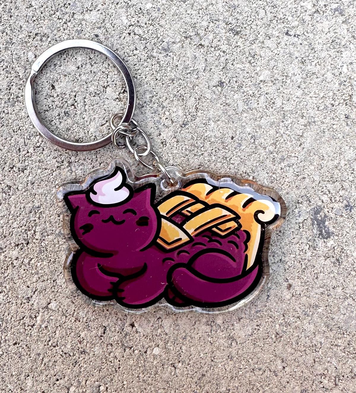 Blueberry Pie Cat Keychain