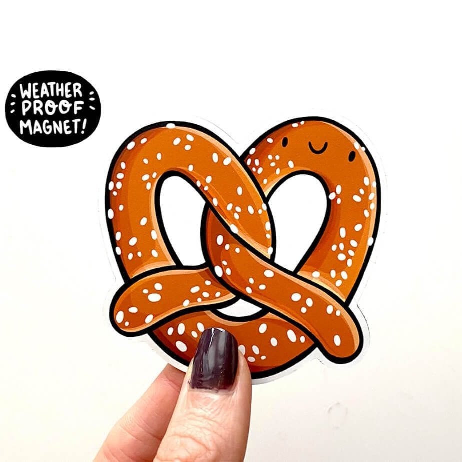 Pretzel Magnet